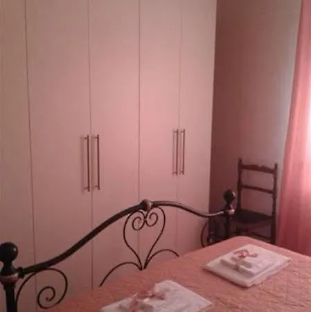 Loriana Apartman *