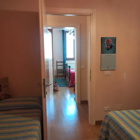 Loriana * Arezzo